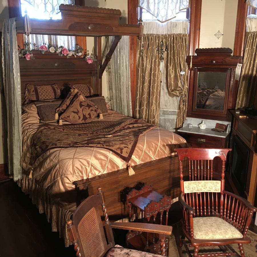 هوت سبرنغز 1884 Wildwood Bed And Breakfast Inn المظهر الخارجي الصورة
