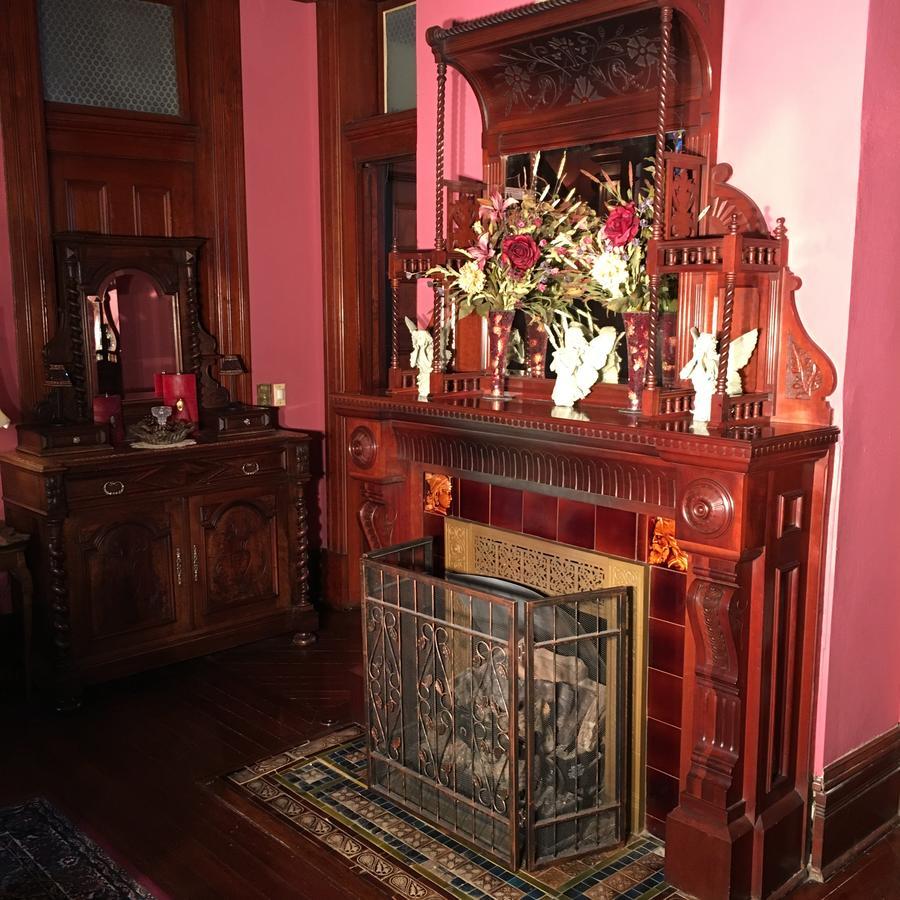 هوت سبرنغز 1884 Wildwood Bed And Breakfast Inn المظهر الخارجي الصورة