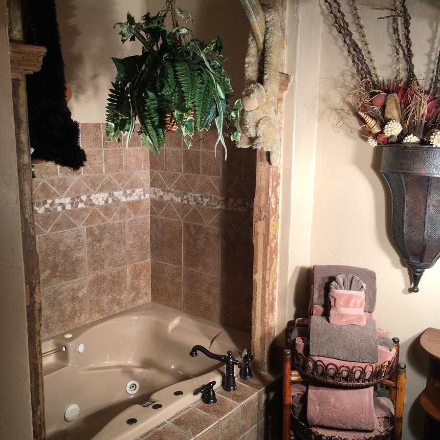 هوت سبرنغز 1884 Wildwood Bed And Breakfast Inn المظهر الخارجي الصورة